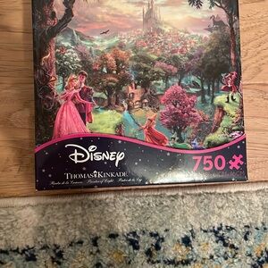 Disney Thomas Kinkade 750-Piece Sleeping Beauty Puzzle